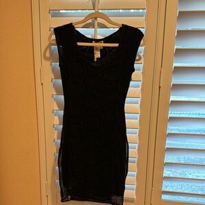 Black Textured Knee-Length Bodycon Dress